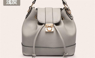 阔昌箱包皮具 引爆加盟热潮，共创时尚零售新未来